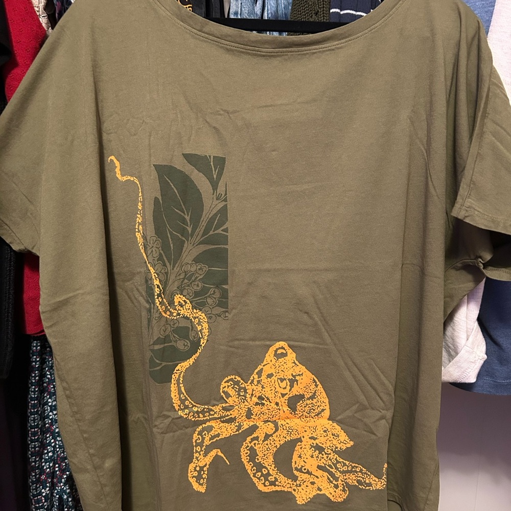 Kealopiko Heʻe + ʻAlaheʻe Top